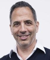 alle kookboeken van Yotam Ottolenghi foto van Yotam Ottolenghi